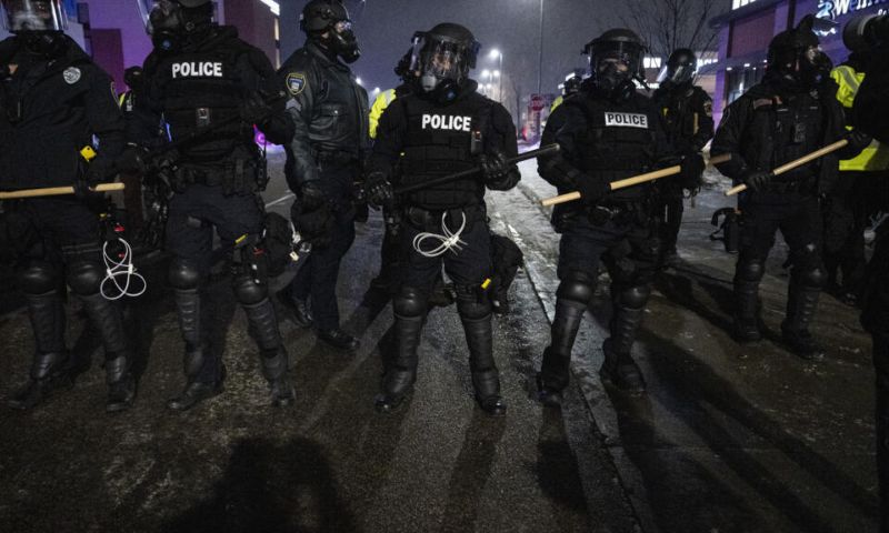 Minneapolis, US, Donald Trump, Federal Agents, Immigration, Shooting, Minnesota, White House, US Border Enforcer to Leave Minneapolis as Trump Tries to Calm Crisis