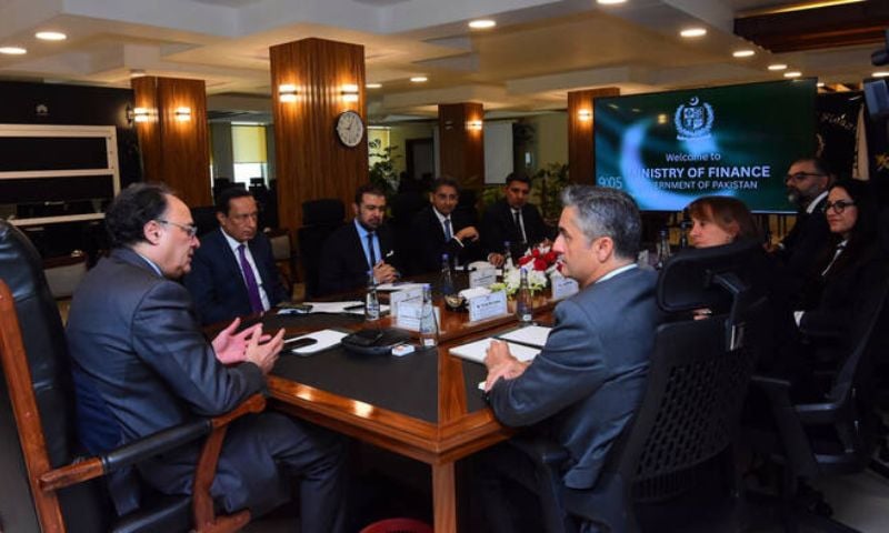 Pakistan, Visa, Digital payments, Financial inclusion, IMF programme, Economic reforms