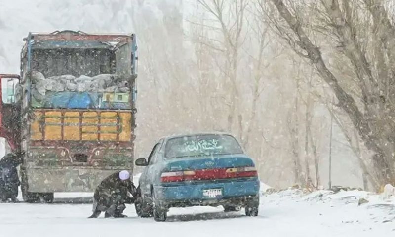 Snow, Heavy Rain Kill at Least 61 in Afghanistan Over Three Days
