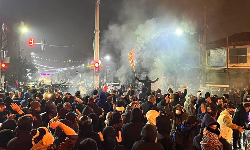 Why, Iran, Seeing, Widespread, Protests