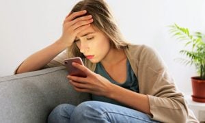 Digital Stress, Online Shopping, Social Media, Internet Wellbeing, Behavioural Tracking, Stress Paradox,