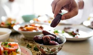 Ramadan, Suhoor, Iftar, Meal, Health, Food, Diet, Dry Fruit, Eggs, Dehydration,