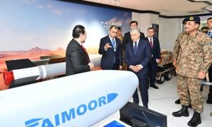 Uzbekistan President Explores Defence Cooperation with Pakistan