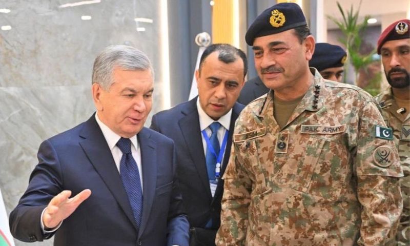 Uzbekistan President Explores Defence Cooperation with Pakistan