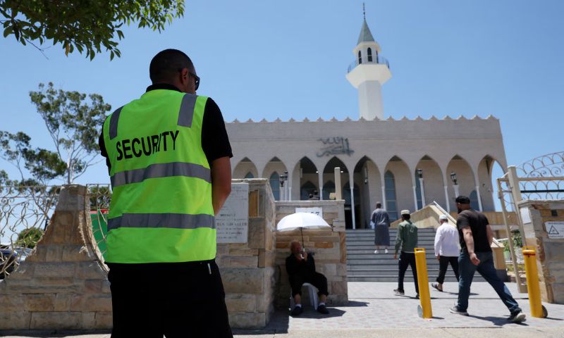 Australia, Ramadan, Lakemba Mosque, Sydney, Threat, Muslims, Police,