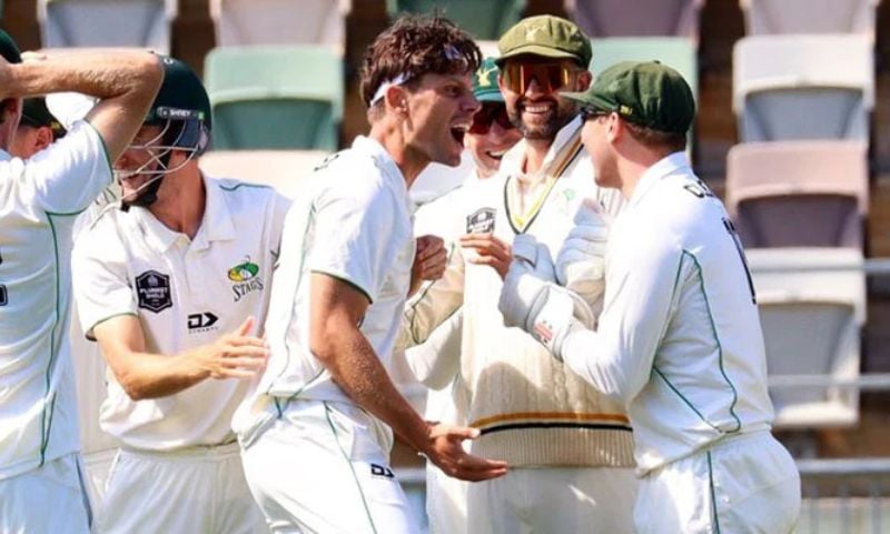 New Zealand Cricketer Sets Record with Five Wickets in Five Balls