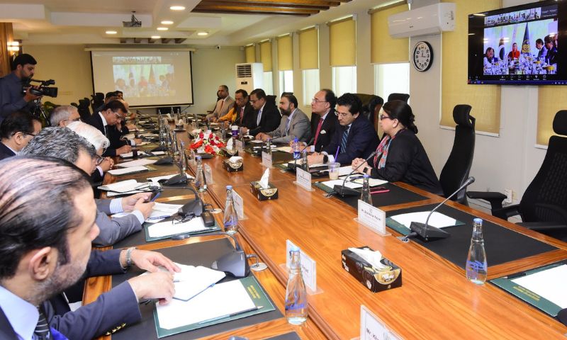 Pakistan Fine-Tunes Targeted Subsidy on Fuel Prices