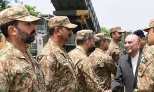 Pakistan Honours its War Heroes and Martyrs