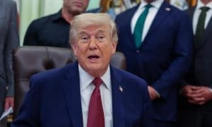 Trump Orders US Navy to ‘Shoot’ Mine-Laying Boats in Strait of Hormuz