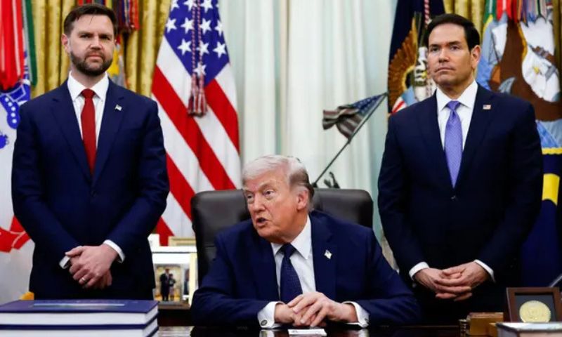 US Negotiators Continuing Communication with Iran: White House