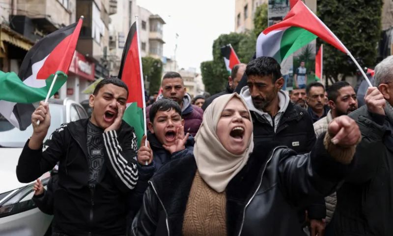 Eight Muslim Nations Condemn Israeli Law to Impose Death Penalty on Palestinians in Occupied West Bank