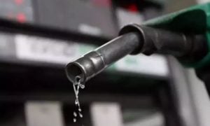 Global Oil Prices Surge, Stock Markets Slip Ahead of Trump Deadline for Iran