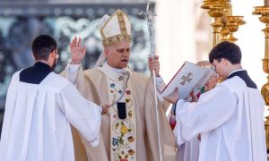 Pope Leo Urges World Leaders to End Wars in Easter Message