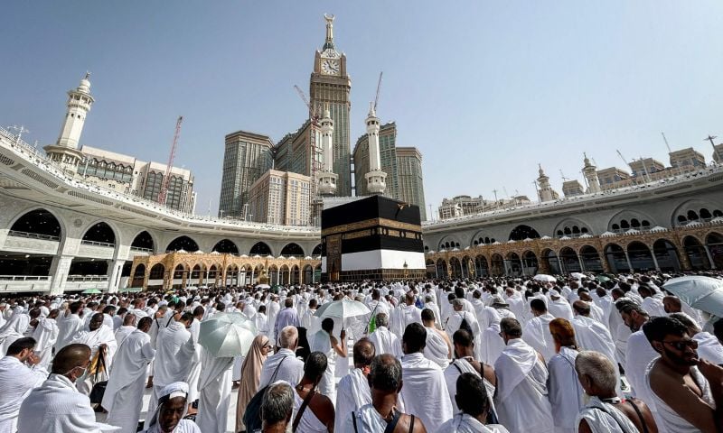 Makkah Families Continue Tradition of Hosting Pilgrims During Hajj
