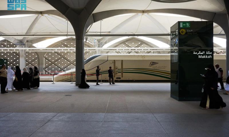 Saudi Arabia's Haramain Railway Expands Capacity to 2.2M Seats for Hajj 2026