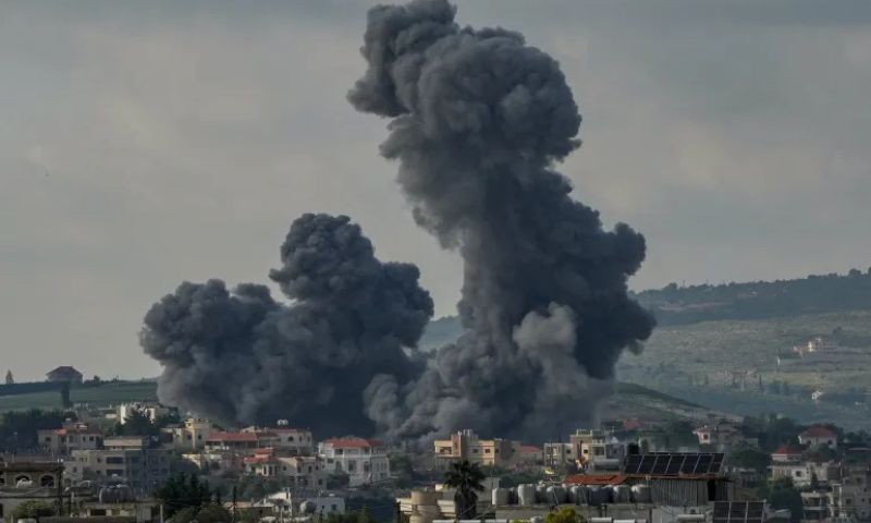 Israeli Strikes Kill Six in Lebanon Despite Ceasefire