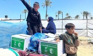 Saudi Aid Agency Distributes Food Baskets in Gaza Strip
