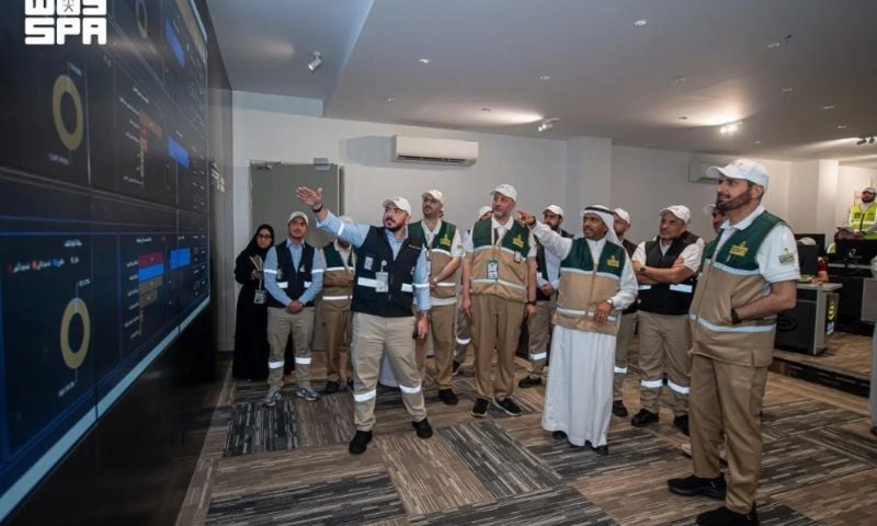 Saudi Hajj Minister Visits Operations Center to Assess Hajj Operational Preparedness