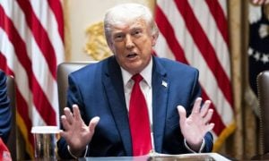 Zelenskyy, Putin 'Open' to Ending Ukraine War: Trump