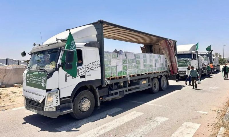 Saudi Aid Agency’s New Humanitarian Aid Convoy Arrives in Gaza Strip