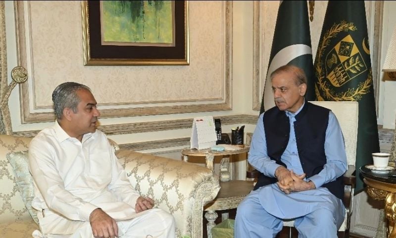Pakistan Interior Minister Naqvi Receives Guidelines from PM Sharif Ahead of Iran Visit