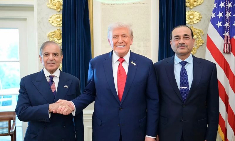 Trump 16