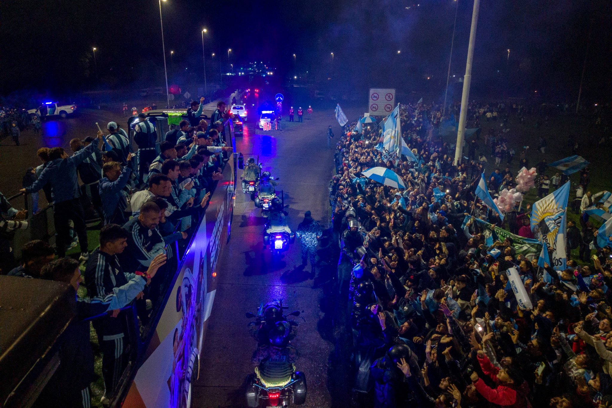 AFP 20260720 C2PJ94C v1 HighRes ArgentinaFblWc2026Fans