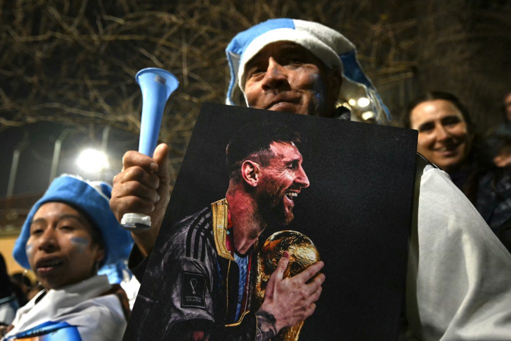 AFP 20260720 C2PN4XY v1 HighRes ArgentinaFblWc2026Fans