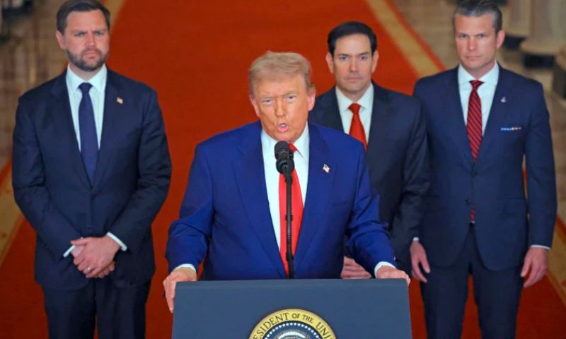Trump Warns of Unprecedented 'Massive Attack' on Iran