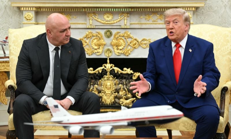 Iran 'Desperately' Wants Talks, Must Be Ready for Meaningful Engagement: Trump