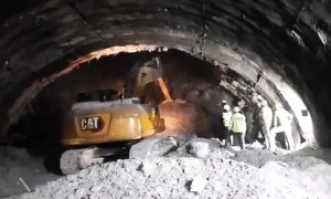 Tunnel