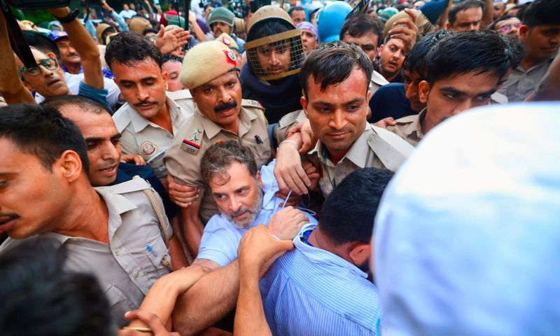 India's Opposition Leader Demands PM Modi's Resignation over Violence Against Youth Protesters
