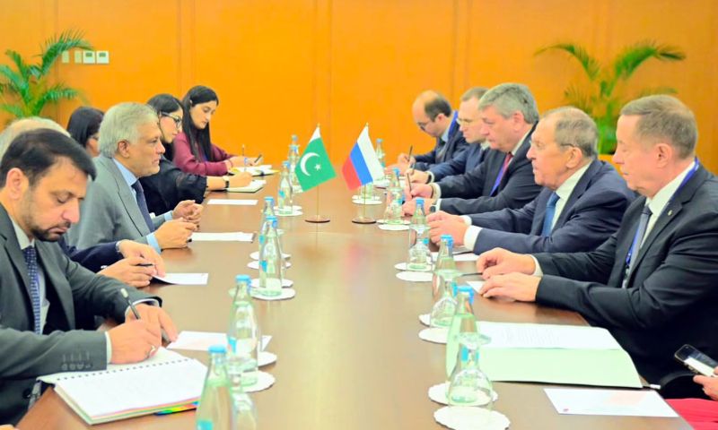 Pakistan, EU Stress Diplomacy to End US-Iran Conflict 