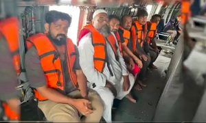 Pakistan Navy Rescues All 20 Crew Members from Sinking Cargo Vessel off Ormara