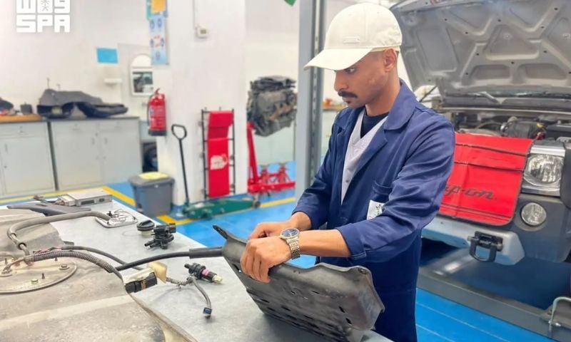 Saudi Youth Turn Automotive Passion into Lucrative Careers