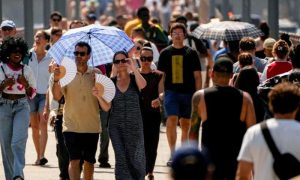 Record Heat Grips US East Coast Amid FIFA World Cup