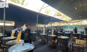 KSrelief distributes hot meals in Gaza Strip