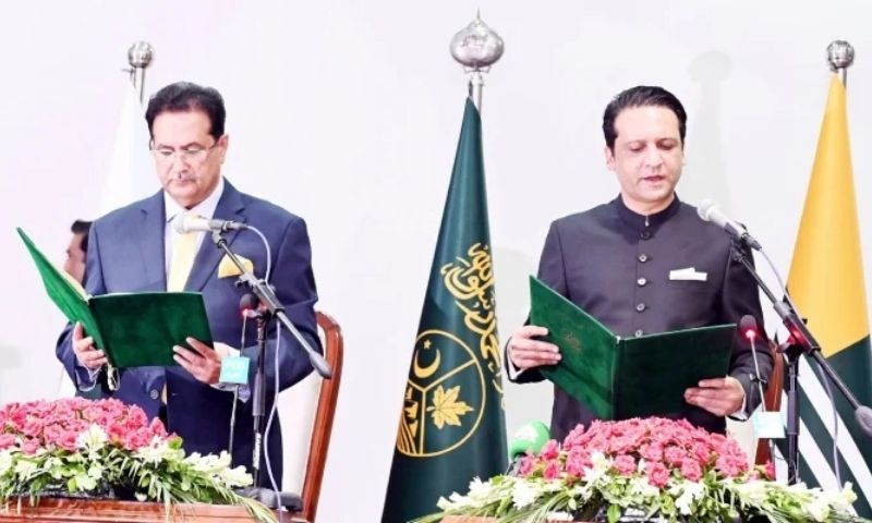 Iftikhar Gillani Sworn in as 17th Prime Minister of Azad Kashmir