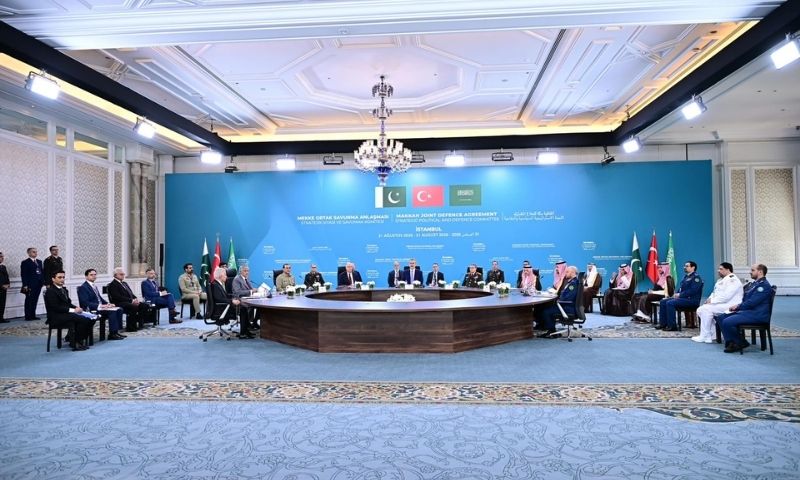 Field Marshal Munir Holds High-Level Meetings in Turkiye, Discusses Regional Security, Defence Cooperation