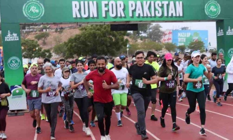 Run for pak canva