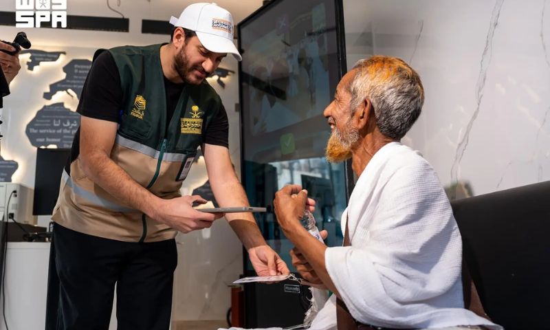 Saudi Pilgrims Care Center Provides Round-the-Clock Assistance in 11 Languages