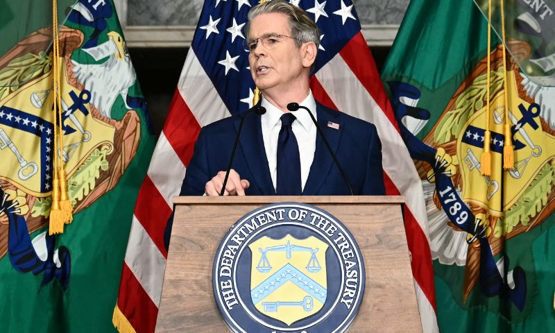 US Unveils 'Unprecedented' Economic Campaign Against Iran