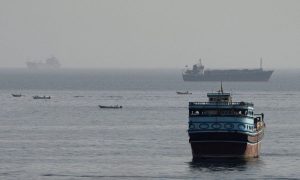 Trump Signals Imminent Strait of Hormuz Deal as Iran and Oman Finalise Route