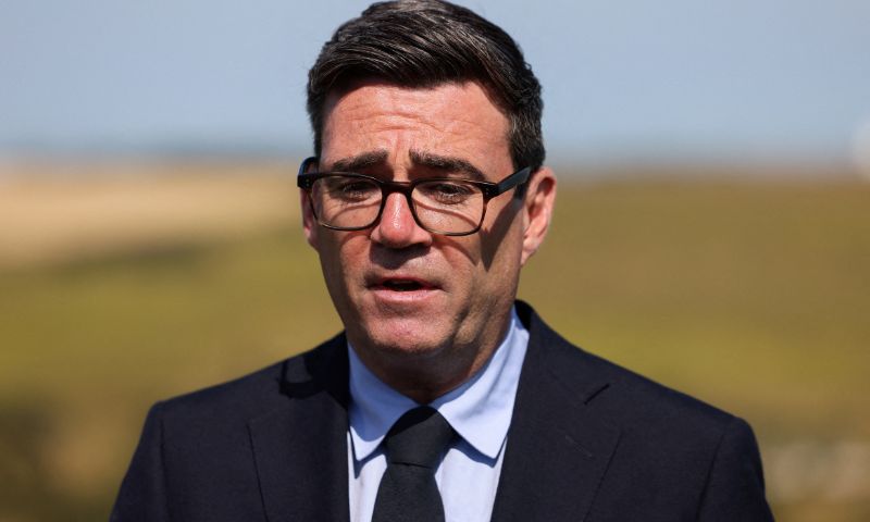 UK Prime Minister Burnham Signals Support for Written Constitution