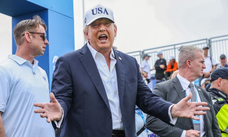 Ukraine 'Has to Stop' Attacking Russian Refineries: Trump