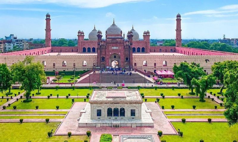 Lahore canva