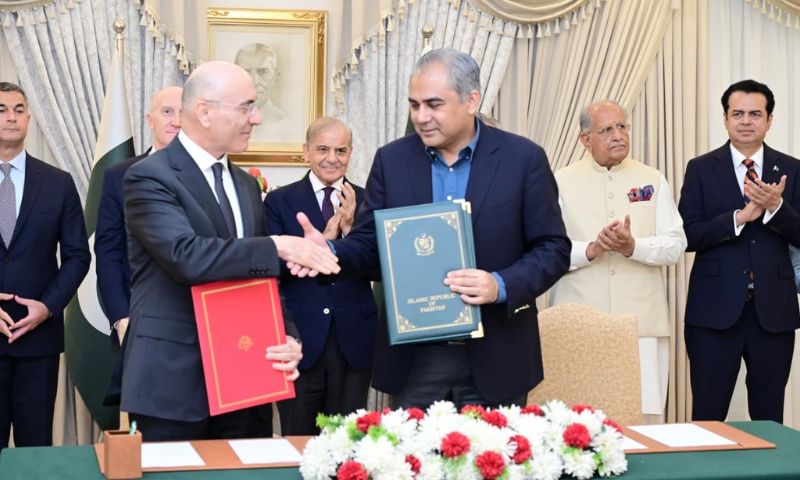 Pakistan, Lebanon Agree to Strengthen Security Cooperation