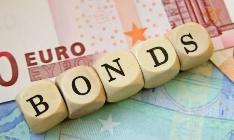 Pakistan Raises Record $3 Billion Through Eurobond Sale