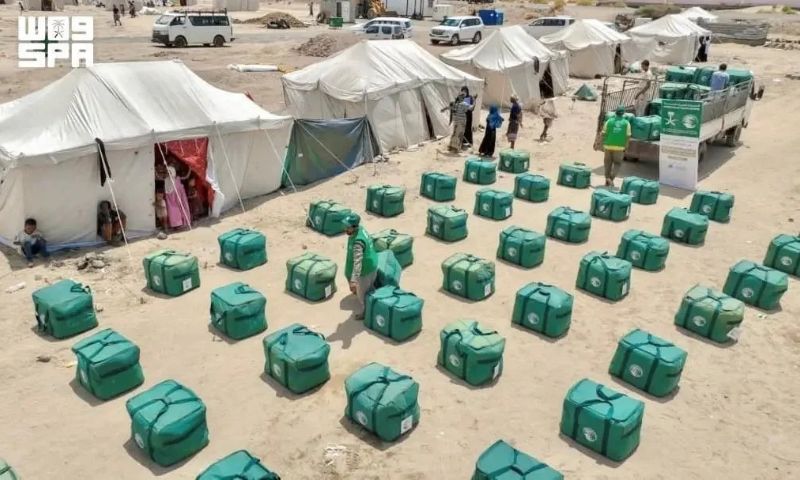 Saudi Arabia Distributes Shelter Aid to Over 3,100 Displaced People in Yemen