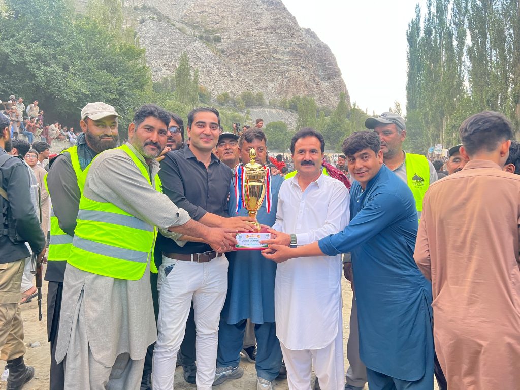 Pakistan's Ghanche Cultural Festival Draws Hundreds to Khaplu